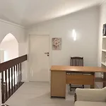 Casa de Férias Casa Da Praia, Piscina A Sal, Aquecida E Coberta -praia Da Barra