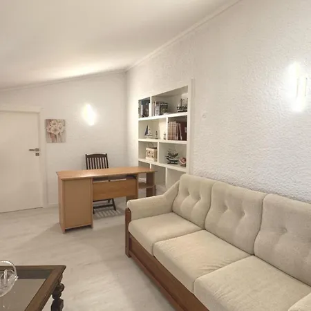 Casa Da Praia, Piscina A Sal, Aquecida E Coberta -praia Da * Barra