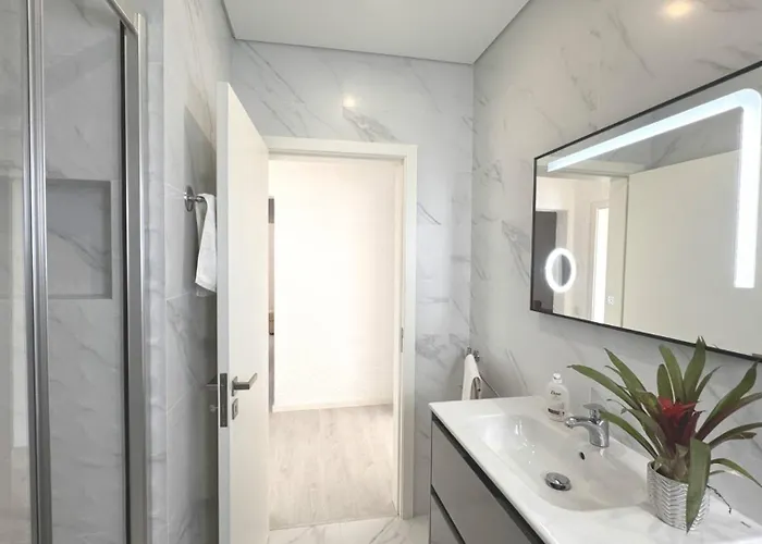 Casa Da Praia, Piscina A Sal, Aquecida E Coberta -praia Da Tatil Evi